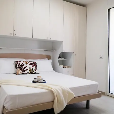 Apartment Holihome - La Gioia